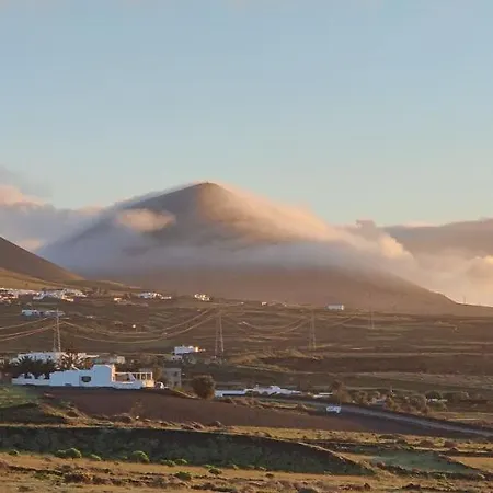 Gemuetliche Holzjurte La Asomada Lanzarote Daire Tías